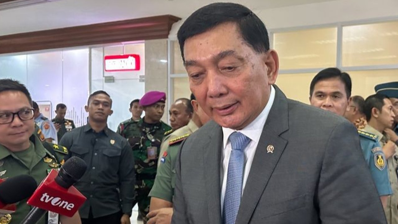 Menhan Sjafrie Sjamsoeddin mengakui rendahnya gaji TNI menjadi perhatian pemerintah, hal ini diungkapkan sebagai respon atas minimnya minat masyarakat untuk bergabung menjadi anggota TNI.