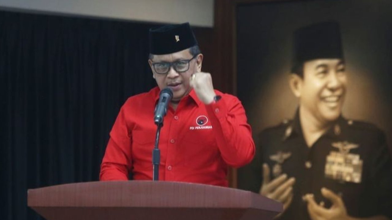Sekjen PDIP, Hasto Kristiyanto, menekankan pentingnya kepala daerah dari PDIP melibatkan pakar dan ahli dalam pembuatan kebijakan, terinspirasi oleh tradisi intelektual Bung Karno, untuk menciptakan kebijakan yang berbasis riset dan relevan dengan kondisi
