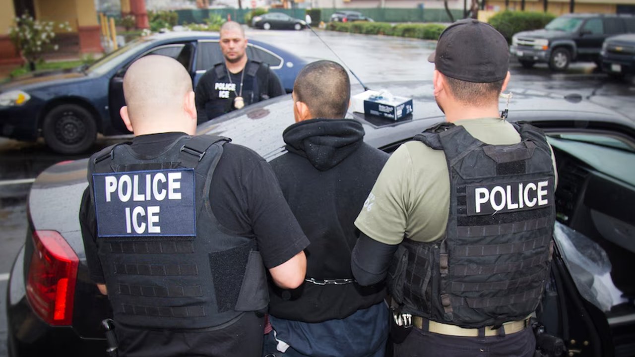 Direktur Pelindungan WNI dan BHI Kementerian Luar Negeri RI Judha Nugraha dalam pertemuan dengan media, Rabu (3/4/2024). (Liputan6/Benedikta Miranti)