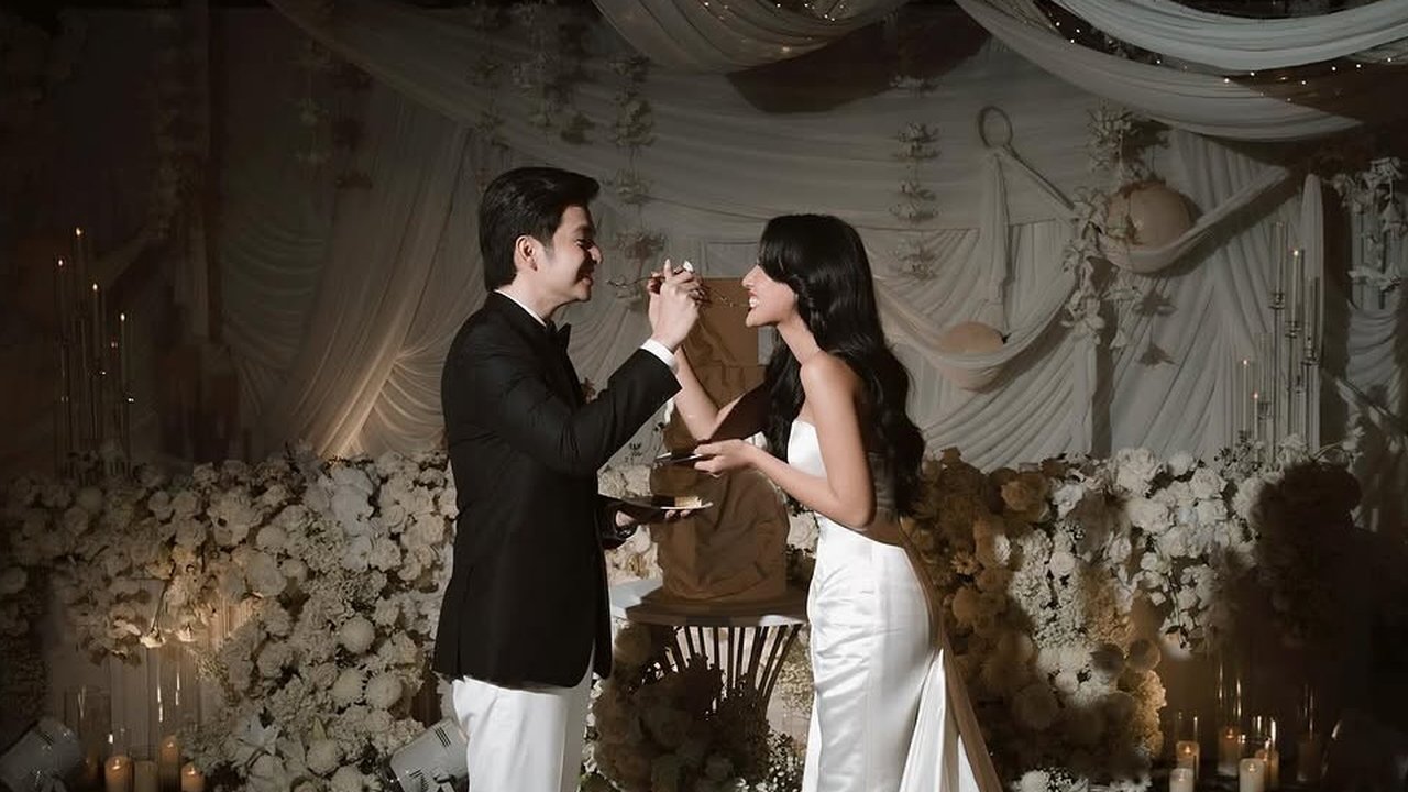 Potret Detail Resepsi Pernikahan Angga Yunanda dan Shenina Cinnamon. (instagram/sheninacinnamon)