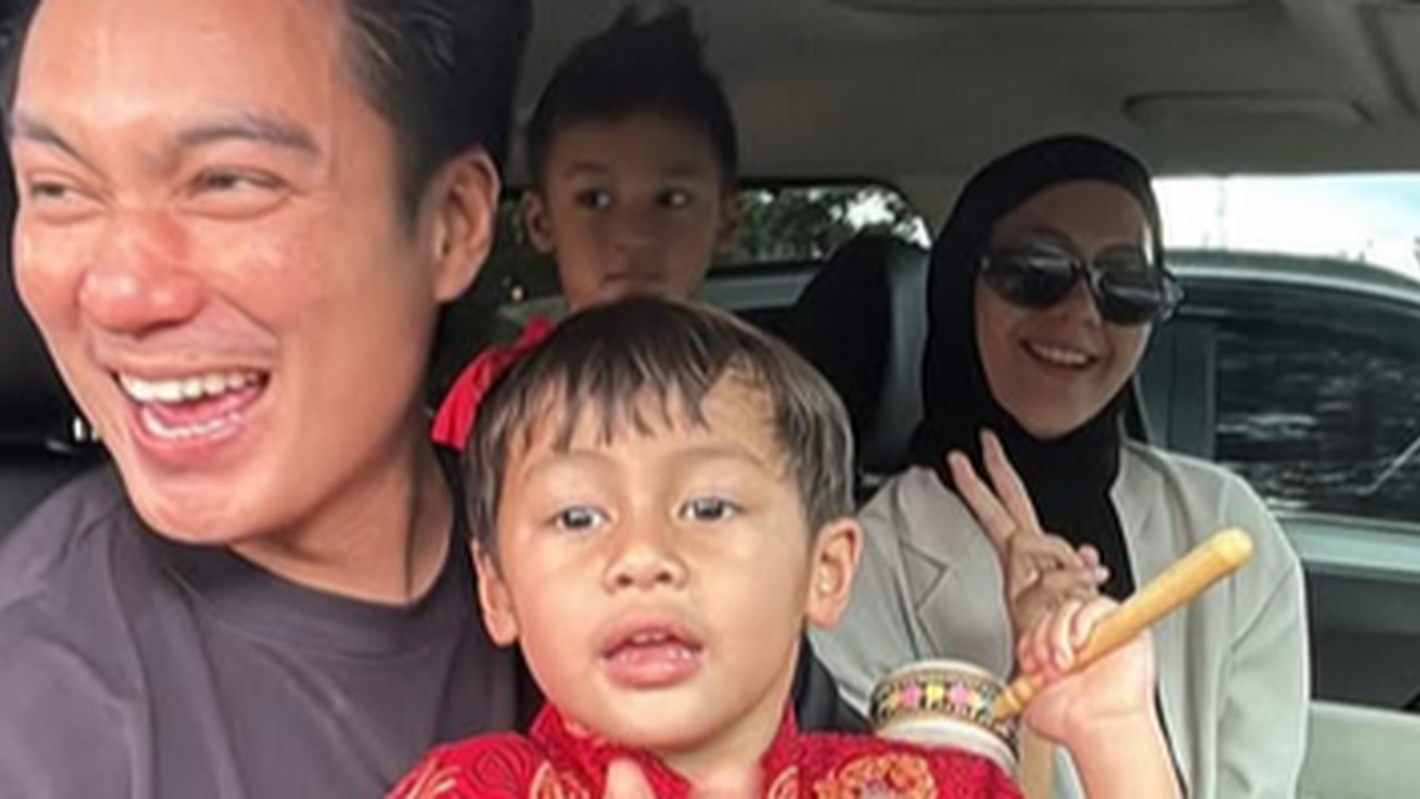 Potret Baim Wong & Paula Verhoeven Harmonis Bareng Anak-anak di Mobil, Didoakan Segera Rujuk