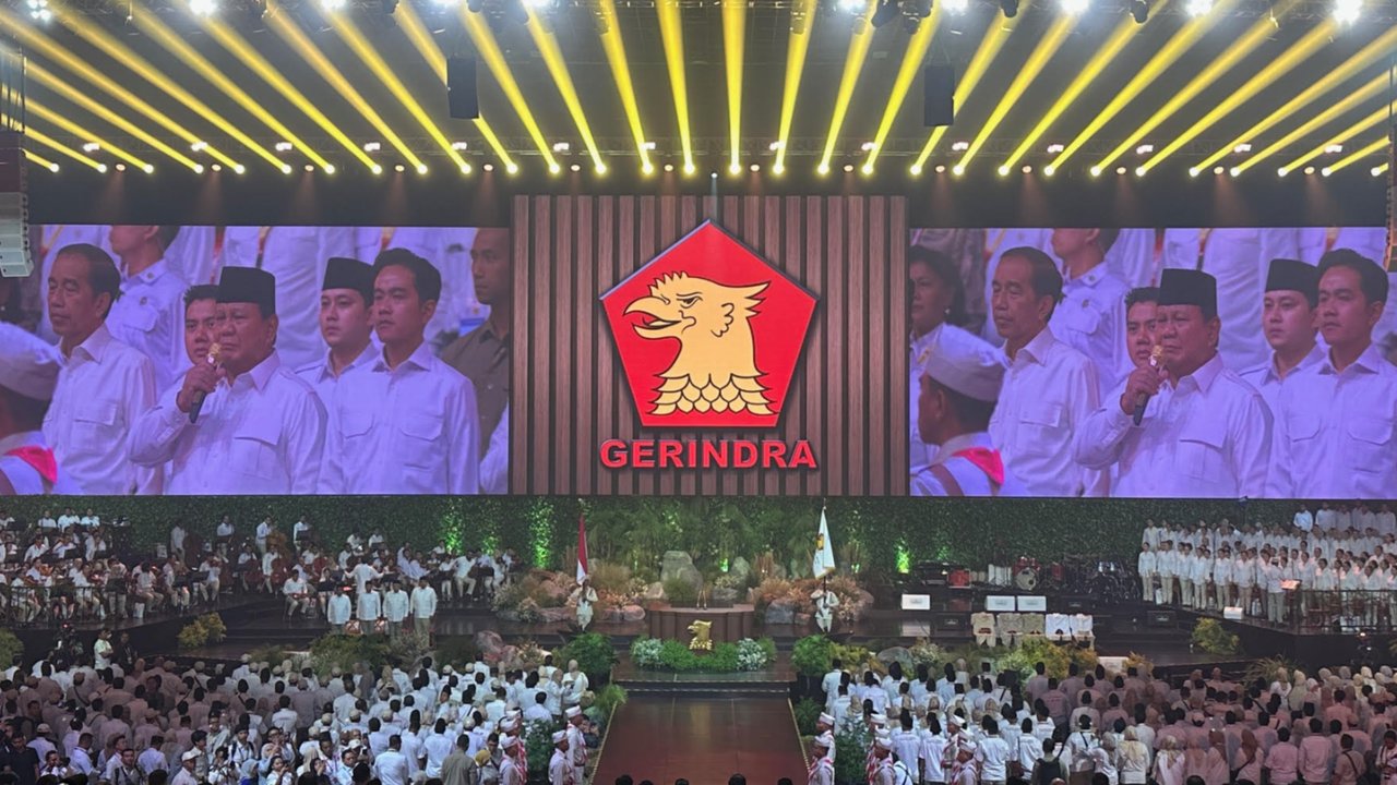 jokowi dan gibran di HUT Gerindra