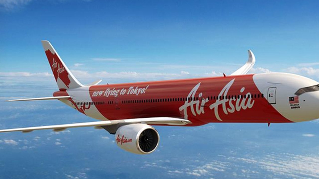 Pesawat AirAsia Hilang, Erwin Arnada Kritik Reporter TV