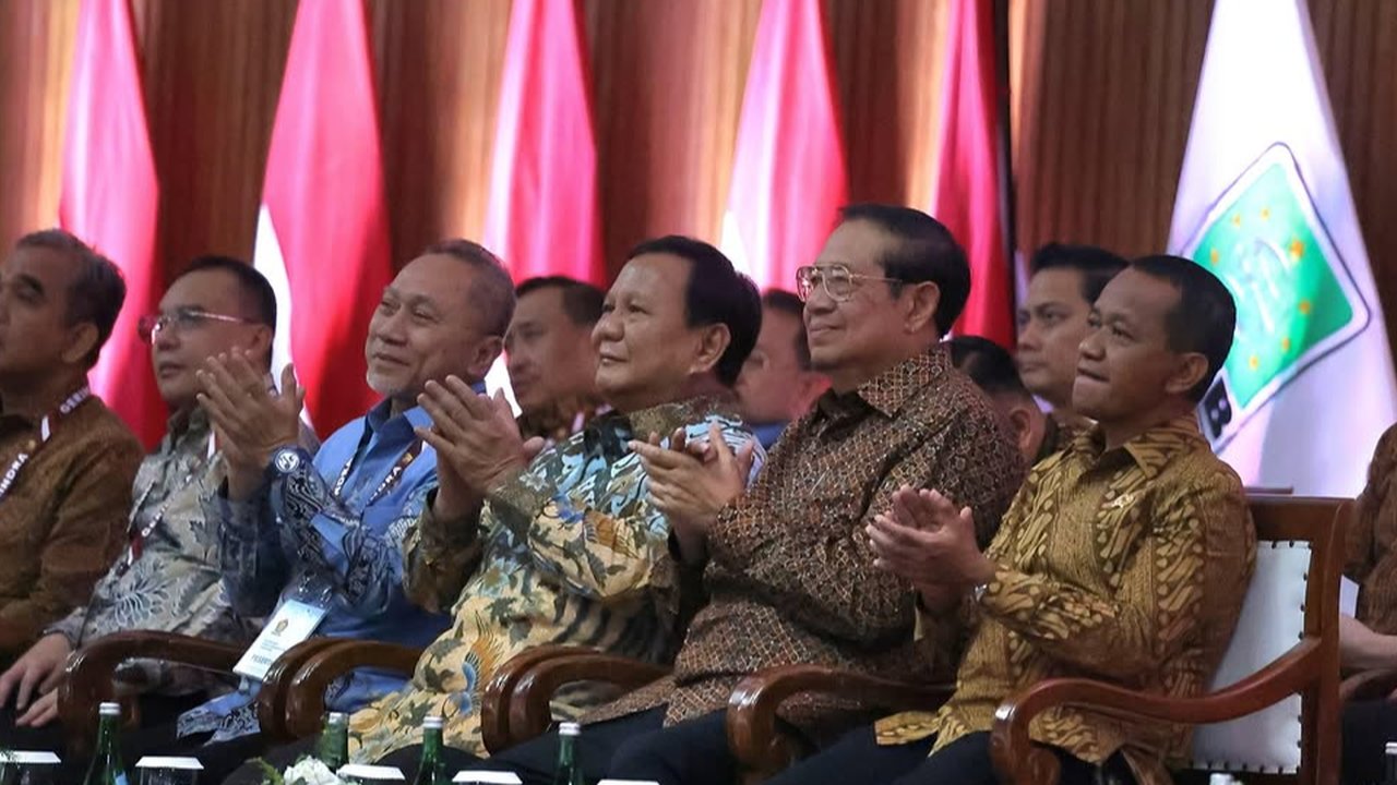 Presiden dan Koalisi Indonesia Maju di Hambalang