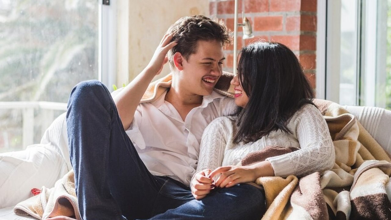 Ilustrasi Pasangan Romantis