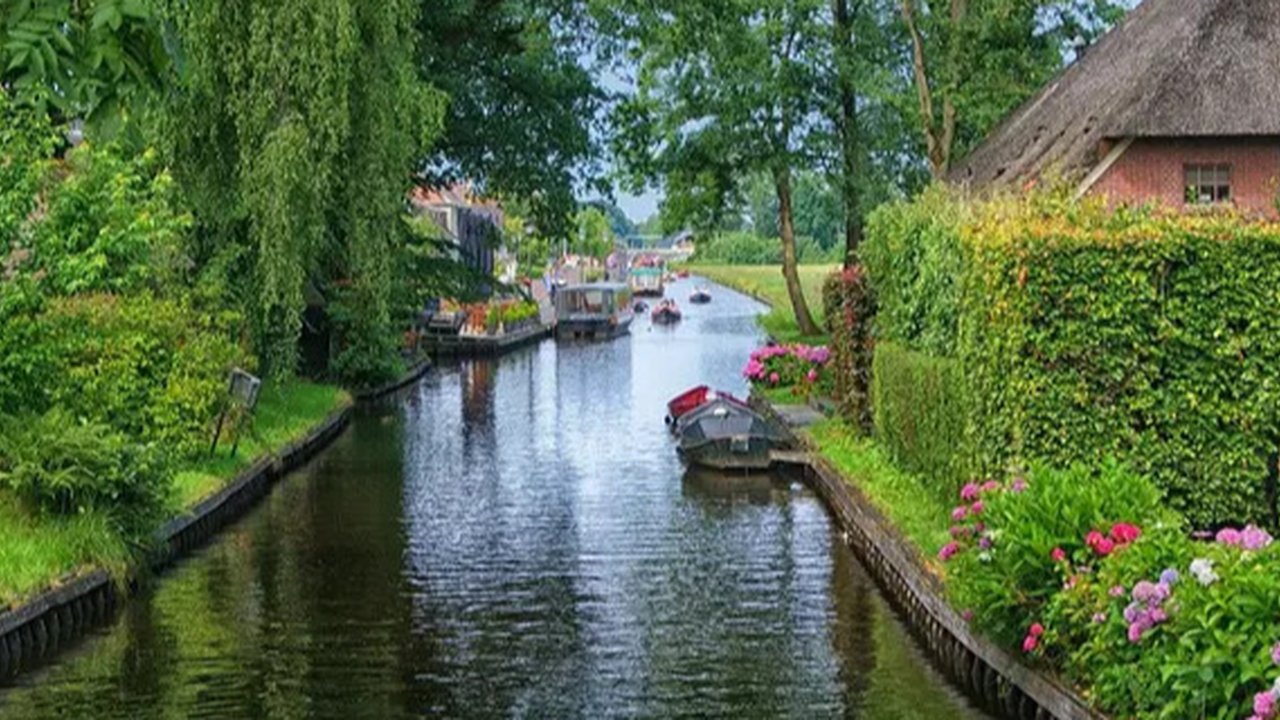 Fakta Giethoorn Desa Unik di Belanda. (Sumber: Giethoorn.com)
