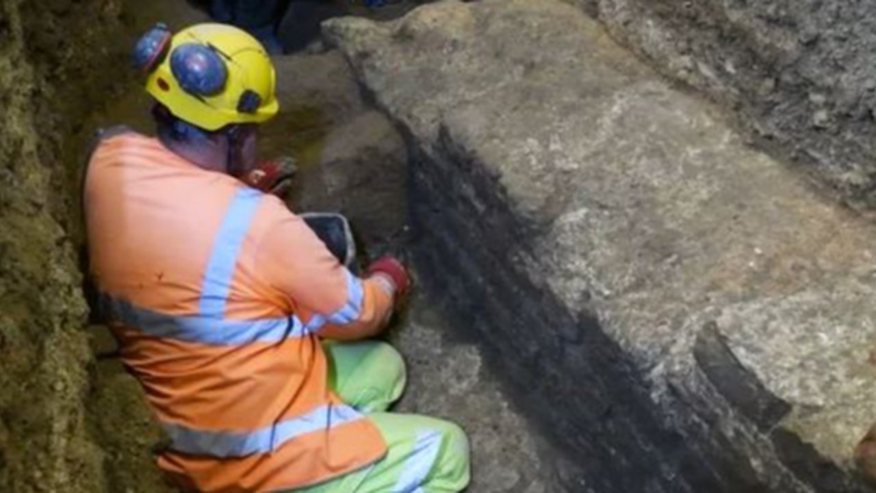 Di Bawah Gedung Kantor di London, Arkeolog Temukan Basilika Romawi Berusia 1.945 Tahun