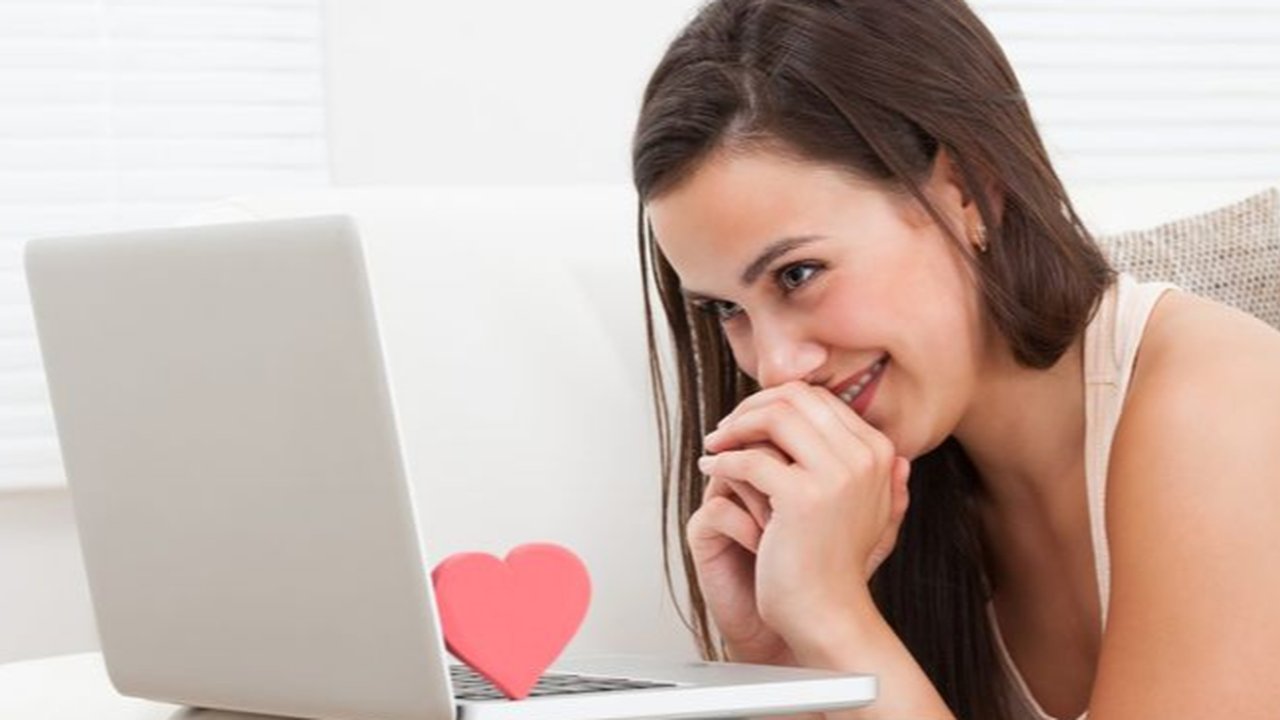 Pelajari Hal yang Jangan Dilakukan Kesalahan Chatting Ini Agar Gebetan Tak Menjauh