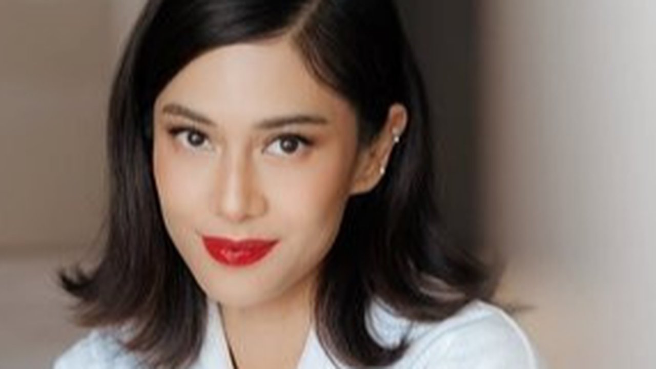 Dian Sastro Bisa Kocak Juga, Unggah Video Dance Disebut Joget Kanebo hingga Versi Efisien Energi oleh Netizen