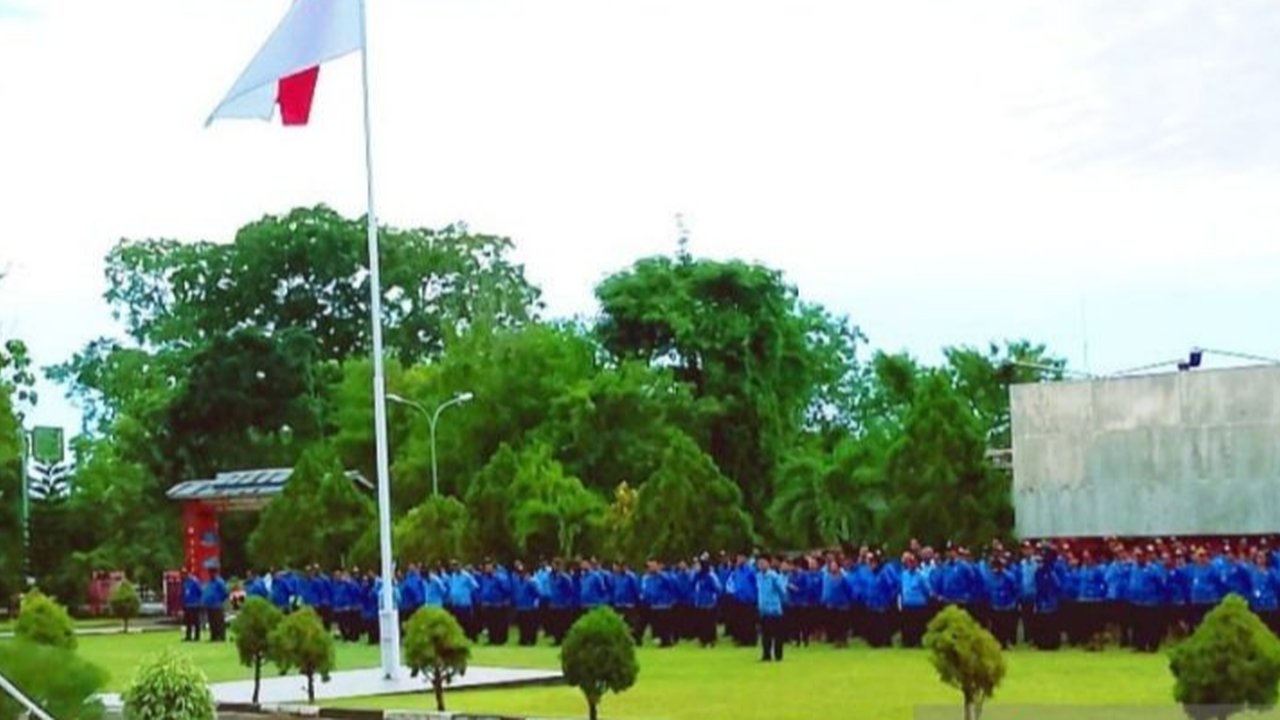 Penjabat Bupati Biak Numfor, Sofia Bonsapia, berharap Bupati dan Wakil Bupati definitif terpilih, Markus O Mansnembra dan Jimmy Carter Rumbarar Kapissa, dapat meningkatkan kesejahteraan ASN dan membawa perubahan positif bagi daerah tersebut.