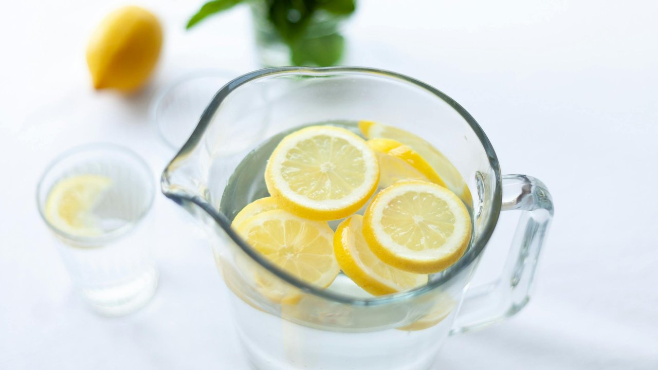 Ilustrasi Air Lemon