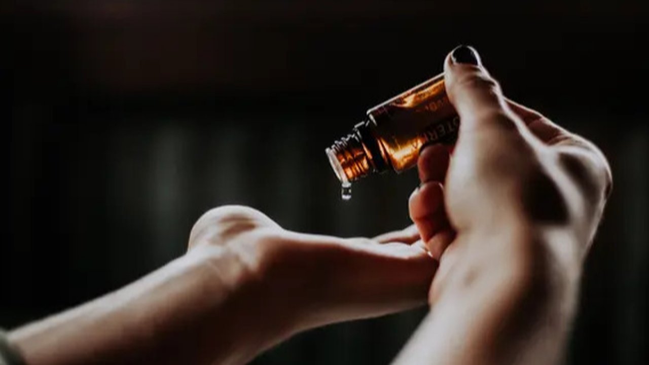 Kisah Tapputi, Penemu Parfum Pertama di Dunia yang Tercatat dalam Sejarah