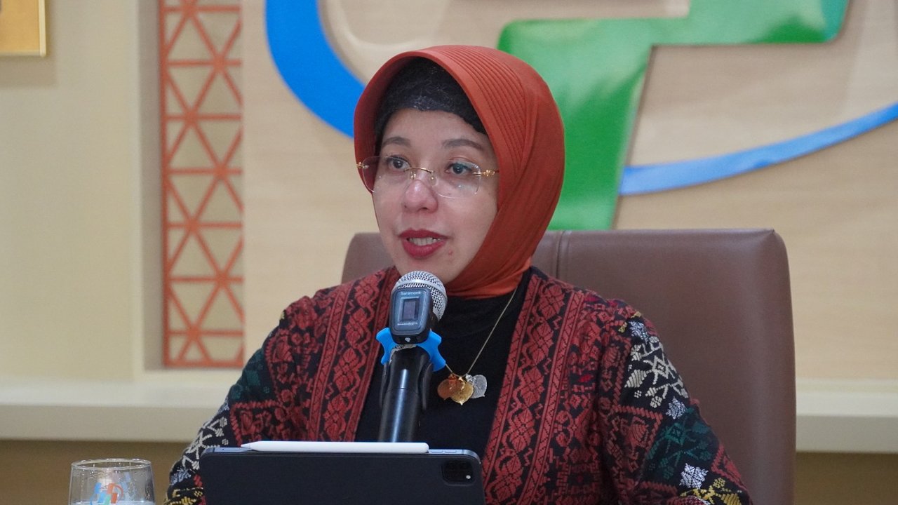 Plt Kepala BPS Amalia Adininggar Widyasanti