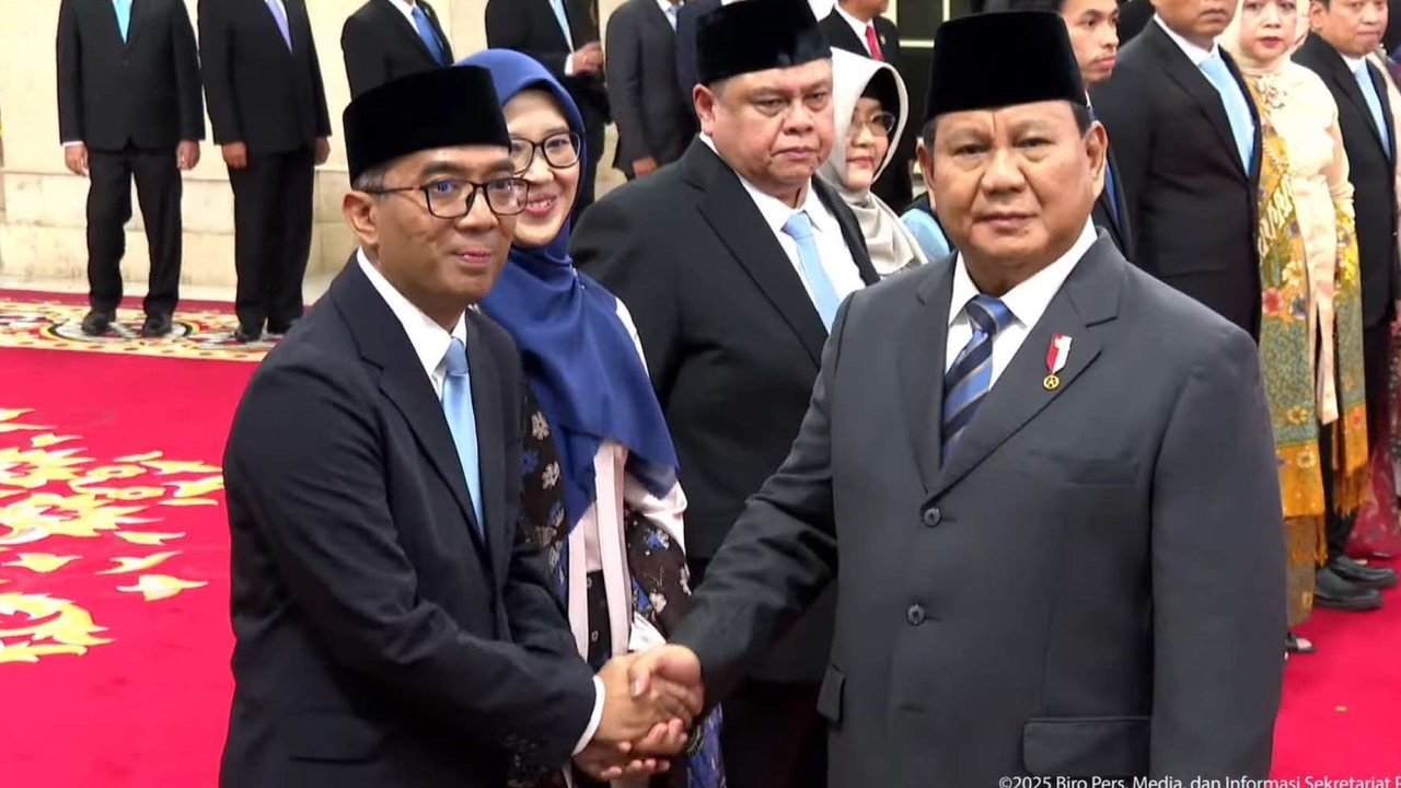 Prabowo lantik Brian Yuliarto jadi Mendiktisaintek.