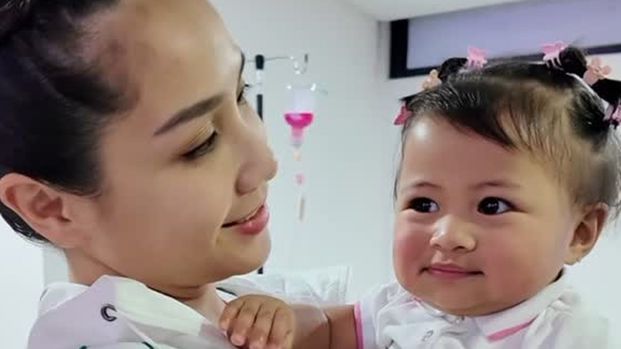 Dipanggil si Pulen, Ini 7 Potret Terbaru Lily Anak Nagita Slavina dan Raffi Ahmad yang Gemesin Banget