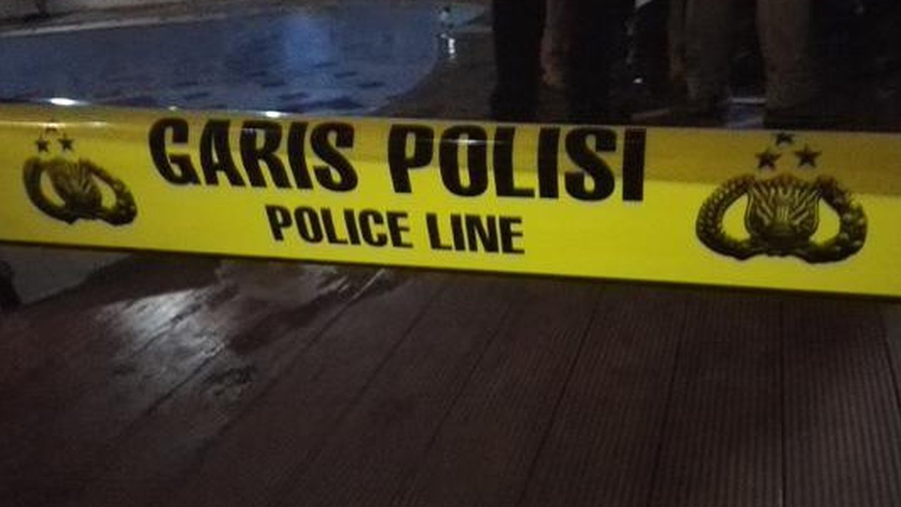 Ilustrasi garis polisi. (Liputan6.com/Raden Trimutia Hatta)