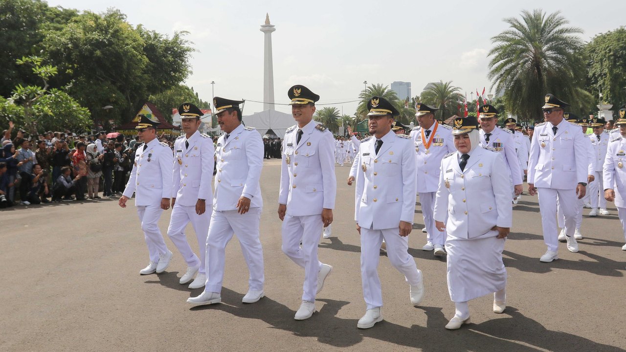 Digembleng di Lembah Tidar, Kepala Daerah Dibekali Baju Komcad