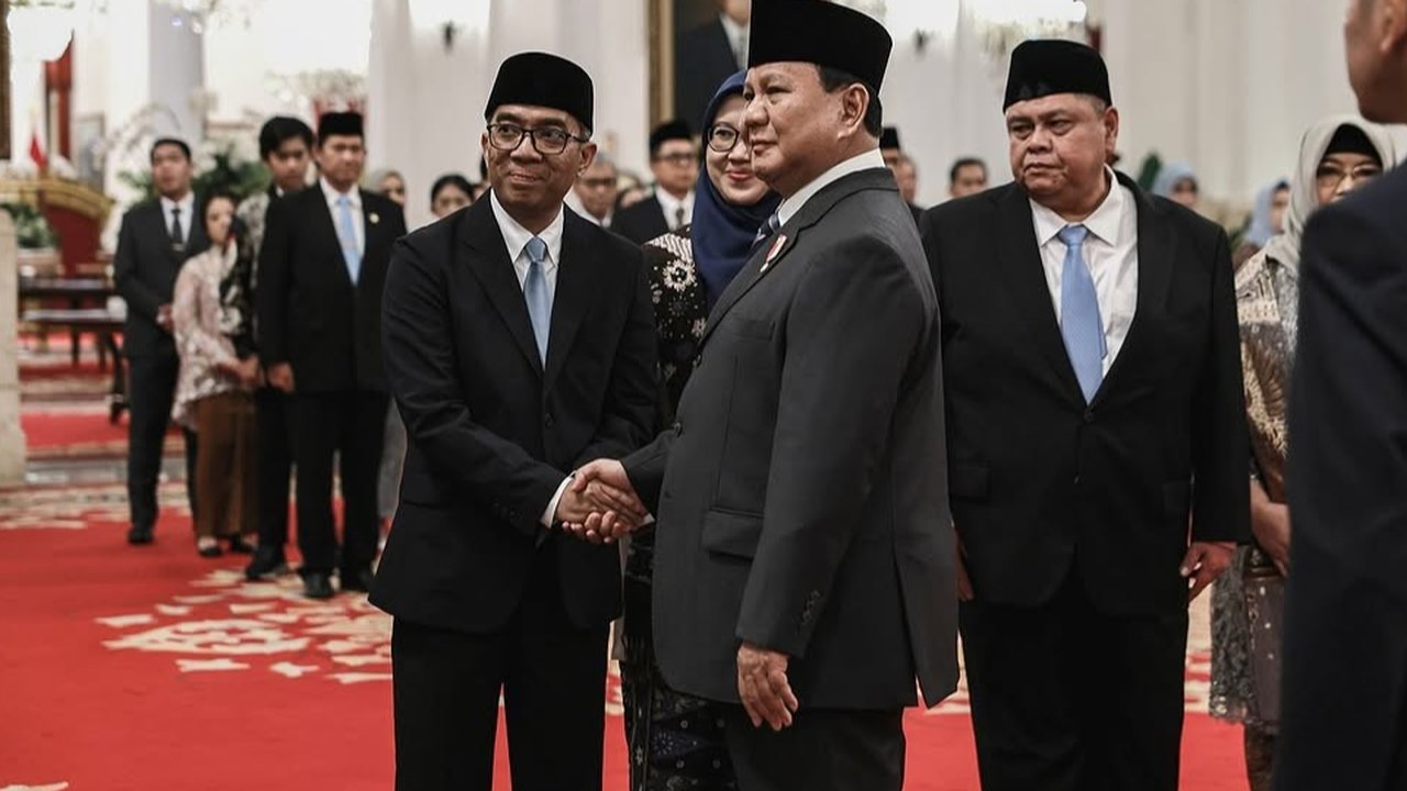 Brian Yuliarto saat Dilantik Jadi Mendiktisaintek Baru