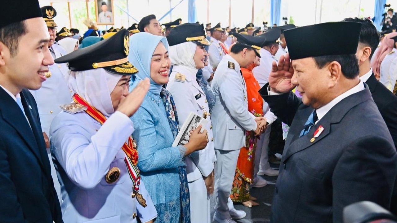Presiden Prabowo Subianto melantik kepala daerah dan wakil kepala daerah secara serentak di Istana Merdeka, Jakarta, pada Kamis (20/2/2025).