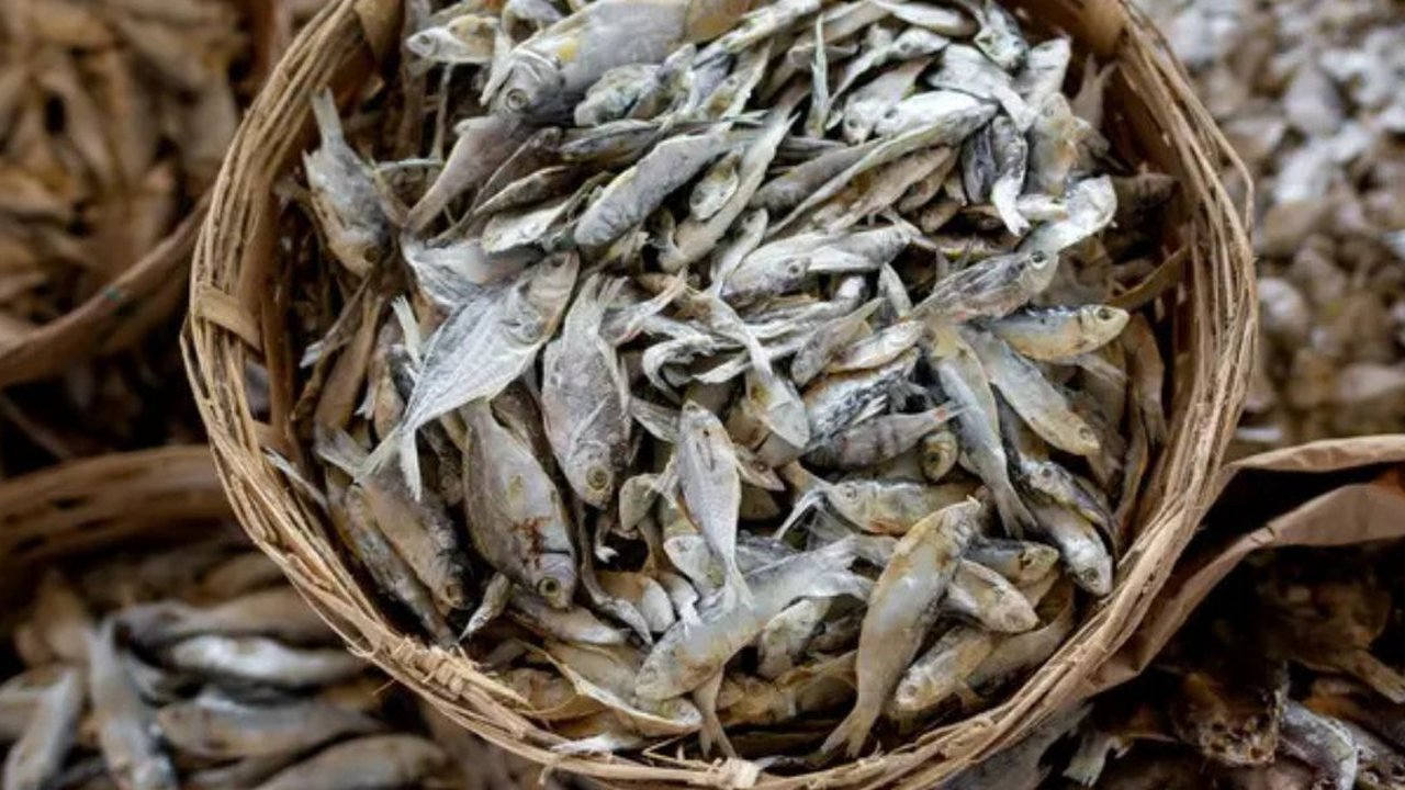 Cara Mudah Kurangi Asin pada Ikan Asin, Dijamin Praktis dan Ampuh