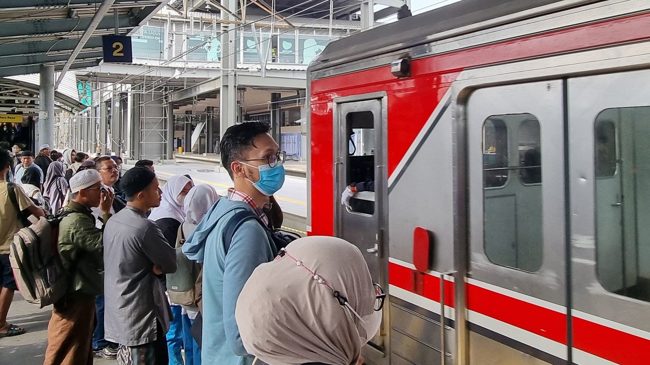 Peron 1 Stasiun Tanah Abang Beroperasi Mulai Hari Ini, Simak Aturan Baru Naik-Turun Penumpang