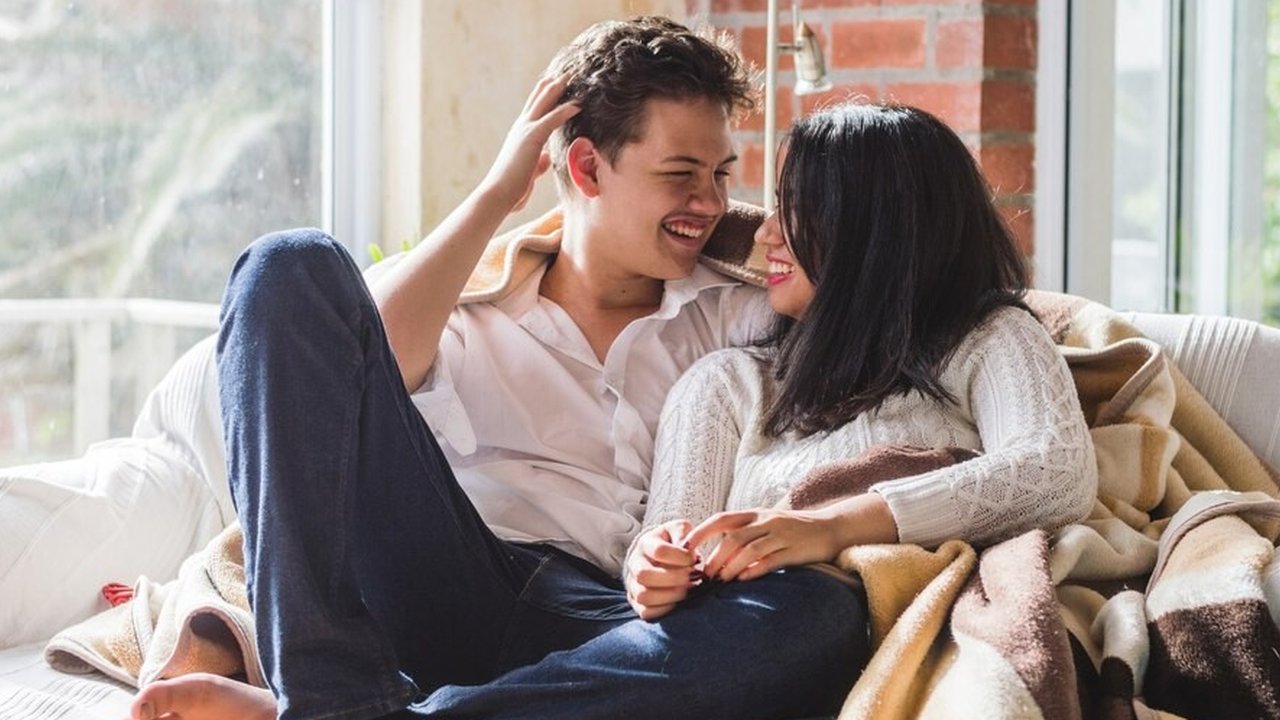 Ilustrasi Pasangan Romantis