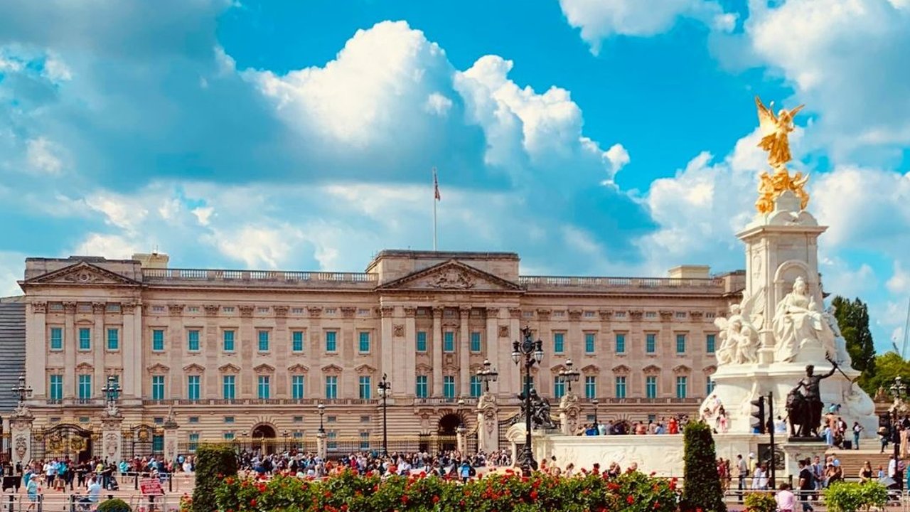 Fun Facts About Buckingham Palace