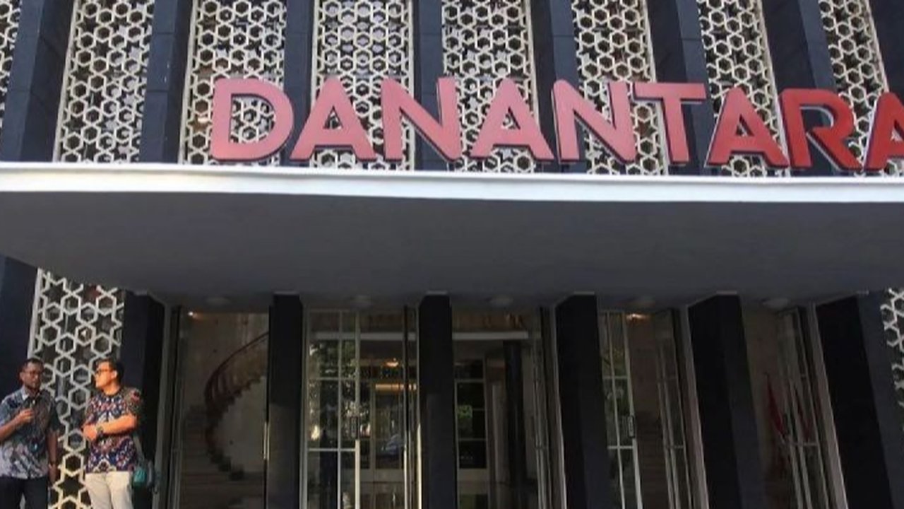 Membandingkan Danantara dengan Temasek dan Norges Bank: Indonesia Perlu Banyak Belajar
