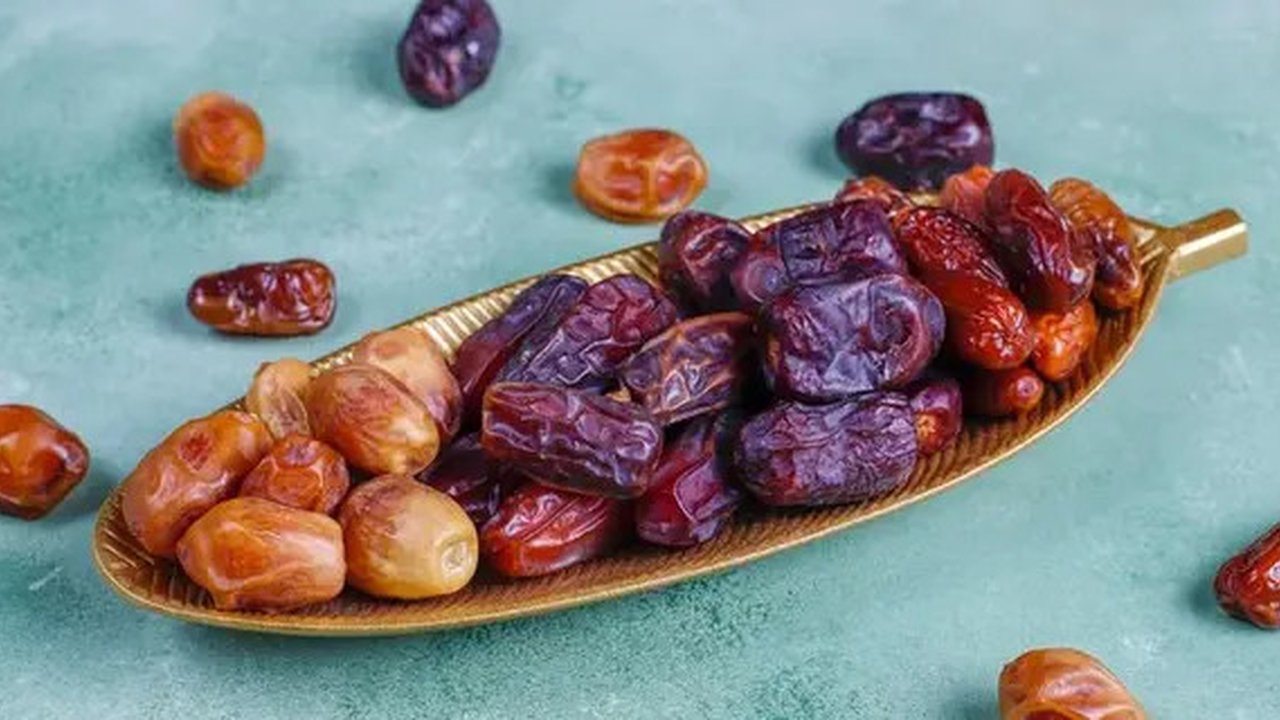 kurma