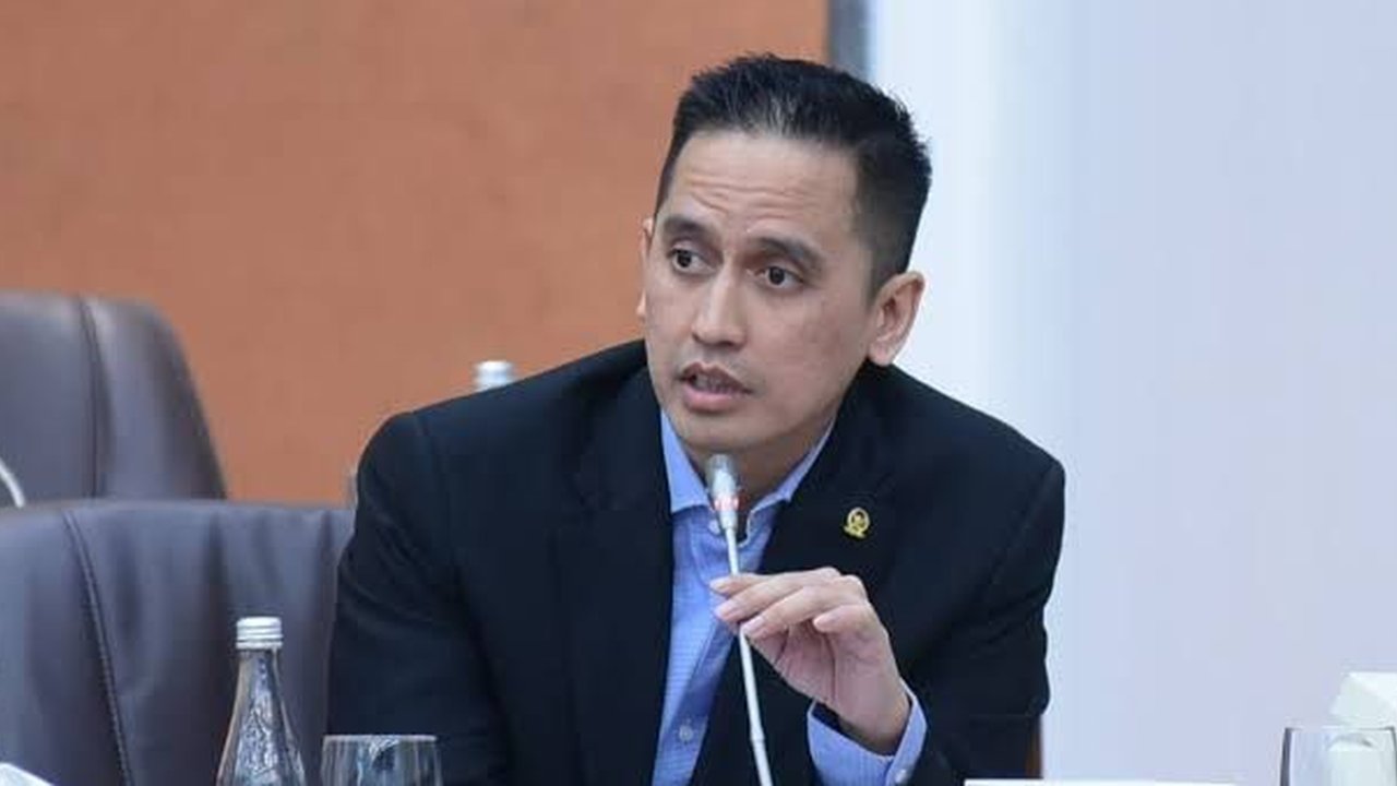 Anggota Komisi VI DPR Firnando Hadityo Ganinduto