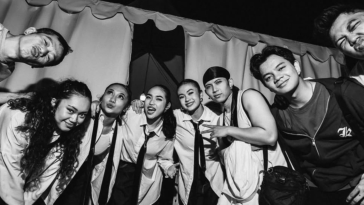 6 Potret Nayyara Anak Tora Sudiro Jadi Dancer Agnez Mo, Begini Aksinya saat Manggung