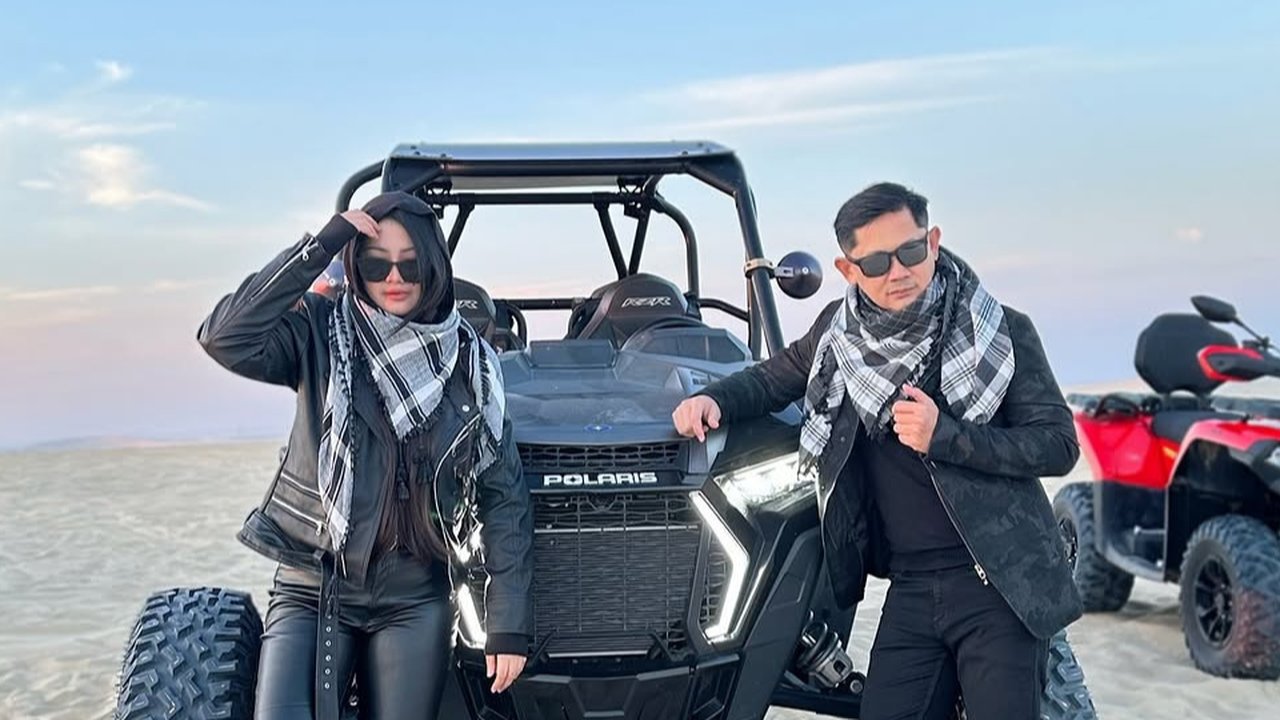 LDR Indonesia - Qatar, Ini Kisah Cinta Fitri Carlina yang Selalu Harmonis Bareng Suami Pilot