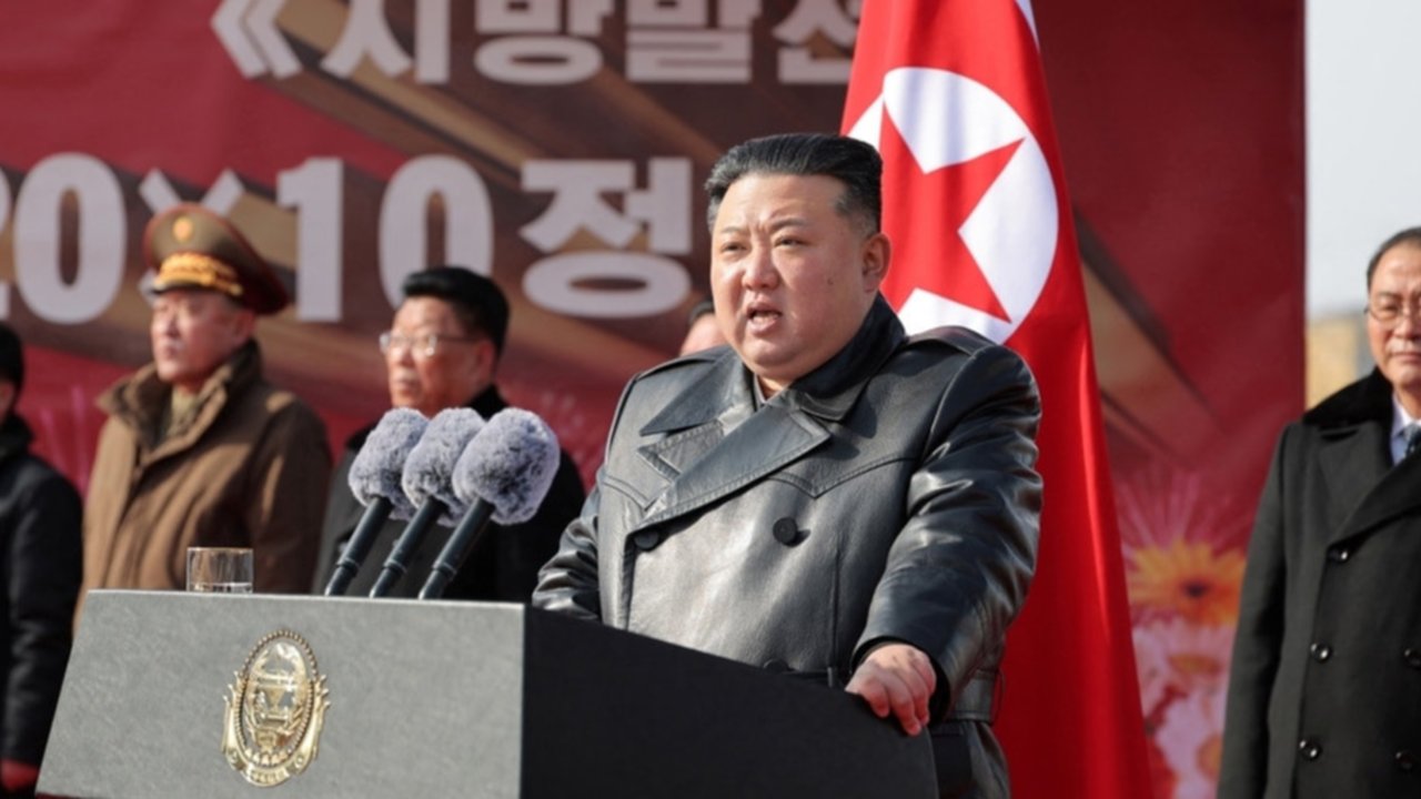 Kim Jong-un Ungkap Senjata Tanpa Ideologi Hanya Besi, Ternyata Ini Maksudnya
