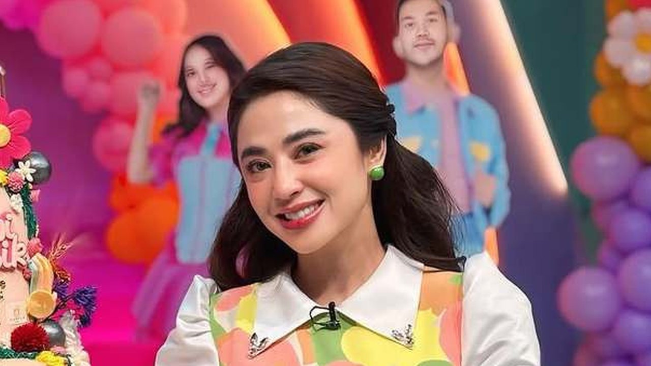 “Dulu iya, tapi sekarang tujuan aku agar anak aku berhasil. Anak aku udah mau 17 tahun dan dia mau menggapai cita-citanya. Aku harus bisa memberikan support yang terbaik buat anak, fokus,” katanya.