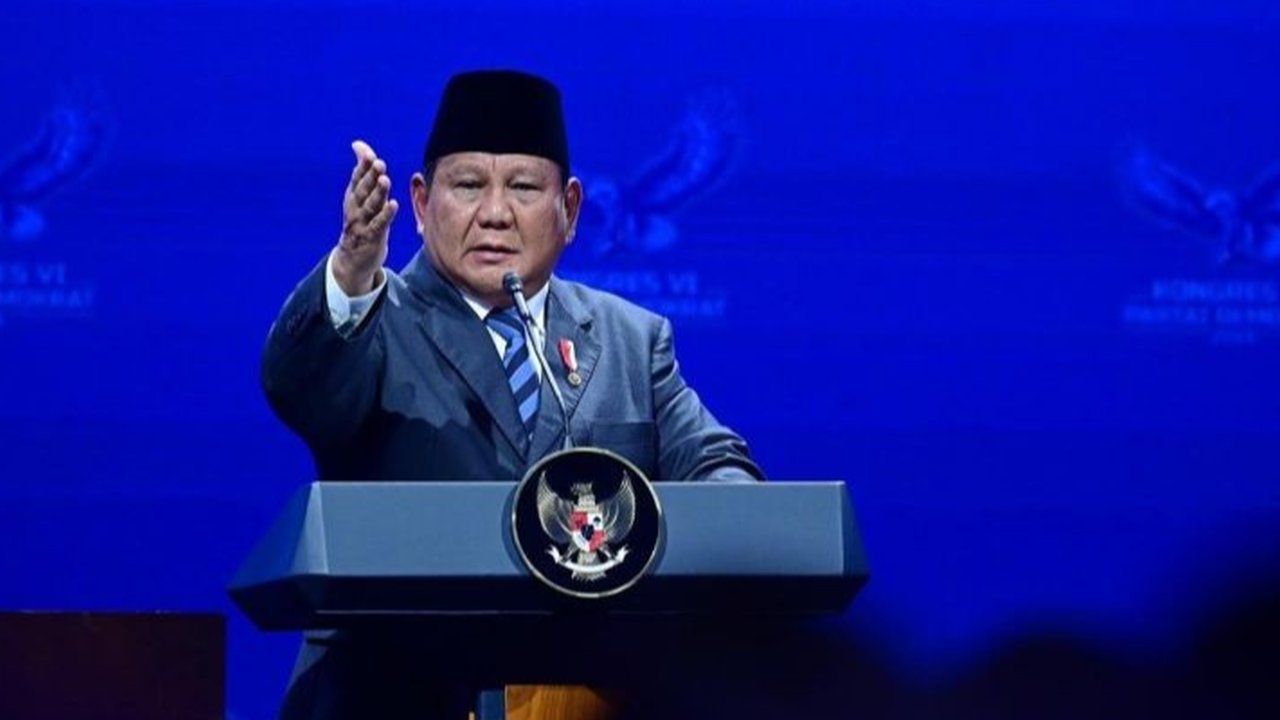 VIDEO: Pecah! Prabowo Roasting Bahlil Lagi saat Puji Badan Tinggi AHY Jadi Ketum di Kongres Demokrat