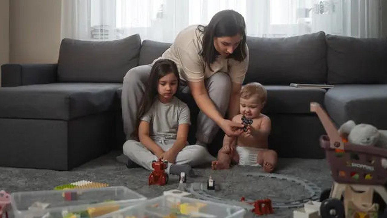 Ilustrasi parenting (Foto: Freepik/freepik)