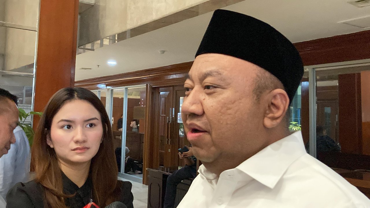 Hasil Rapat Komisi X DPR dengan Kemendikti Saintek, UKT Dimungkinkan Tidak Naik