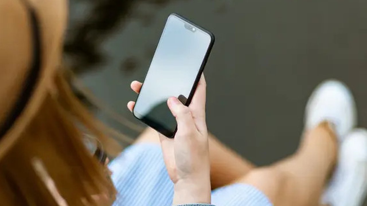 ilustrasi smartphone/Photo by Giftpundits.com from Pexels