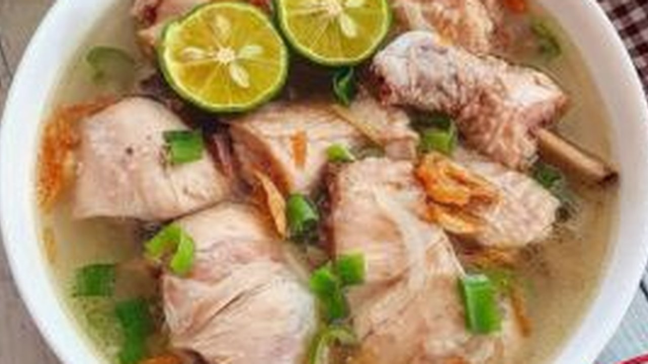 Sup Ayam Lezat yang Tak Pernah Gagal, Menu Sempurna untuk Berbuka Puasa di Musim Hujan!