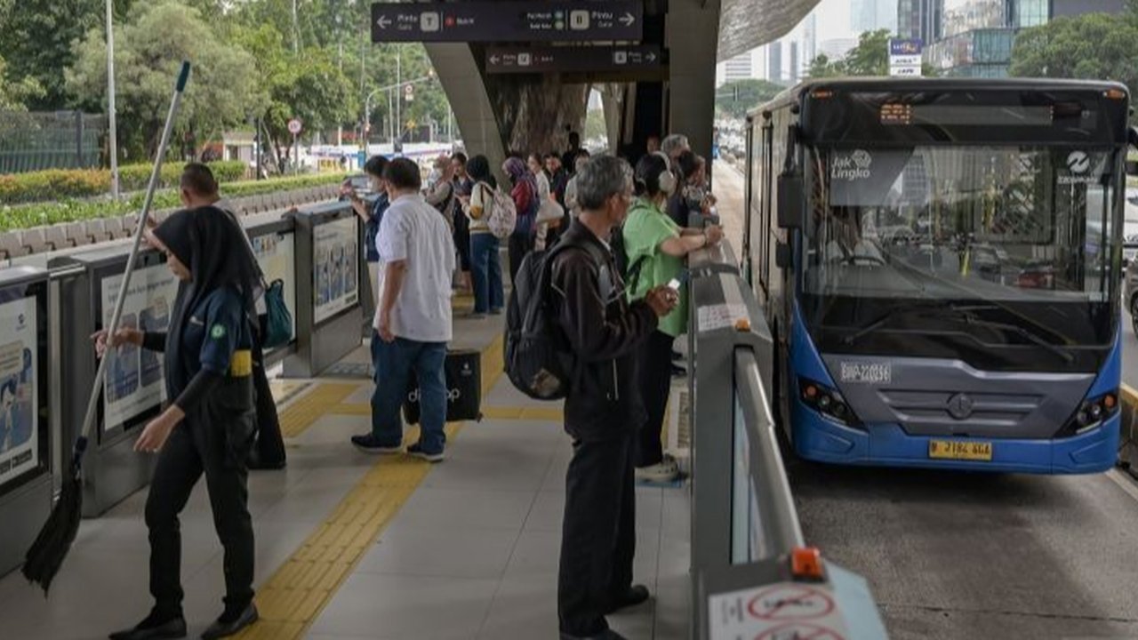 Cara Dapat Kartu Layanan Gratis Naik Transjakarta, Ini Link Daftarnya