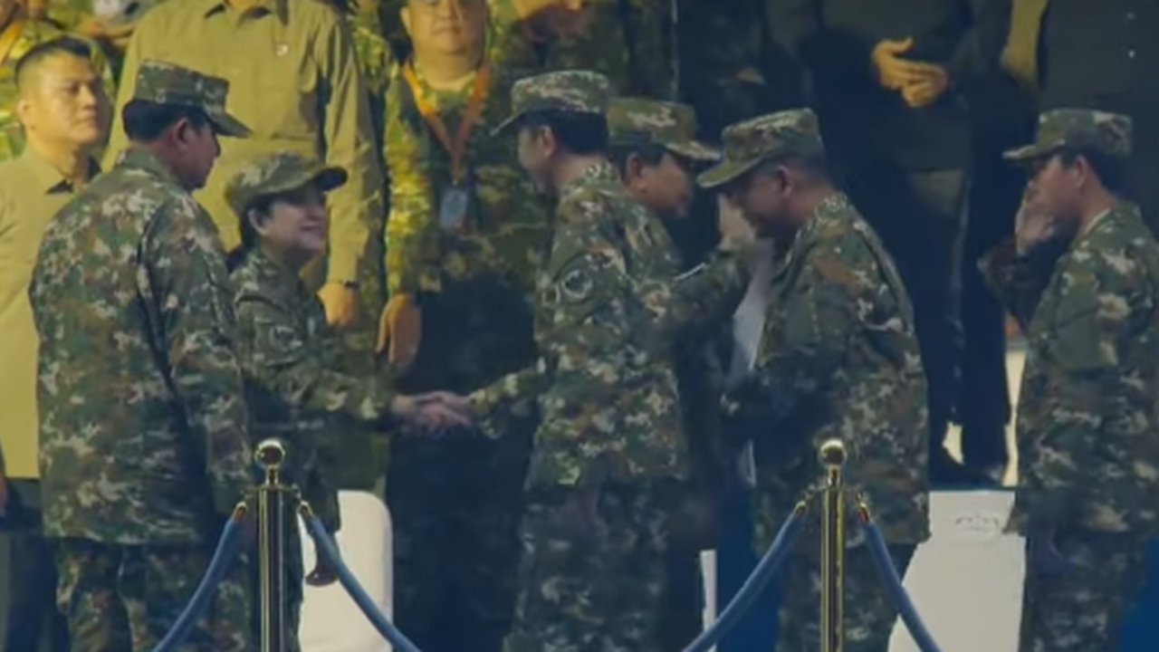 Momen Pertemuan Puan dan Jokowi