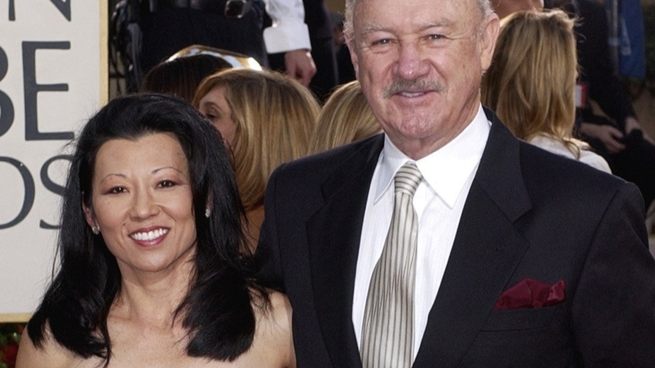 Gene Hackman dan istrinya, Betsy Arakawa, paa 2003. (AP Photo/Mark J. Terrill, File)