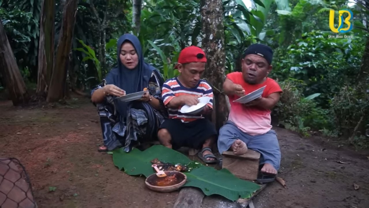 Disiapkan Ikan Bakar saat Ucok Baba Sambangi Rumah Teman Lama di Kampung 'Maaf Bang Seadanya'