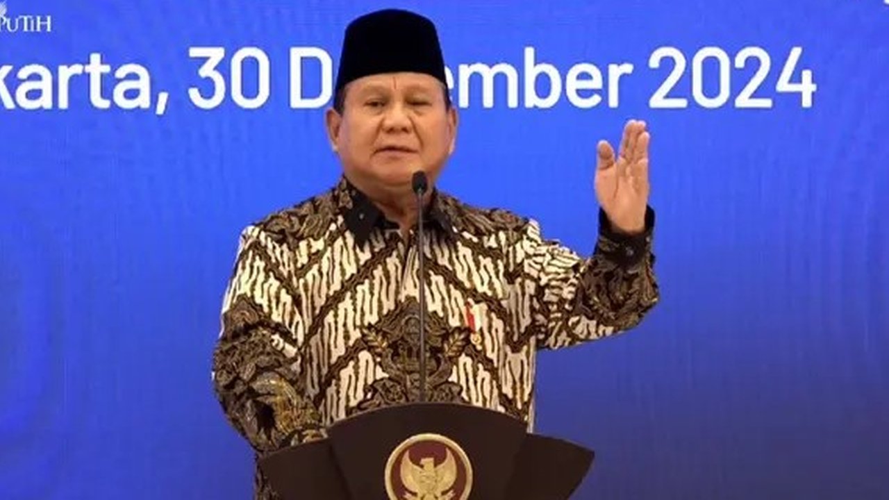 Presiden Indonesia Prabowo Subianto memberikan pemeriksaan kesehatan atau medical check up gratis bagi masyarakat yang sedang berulang tahun.