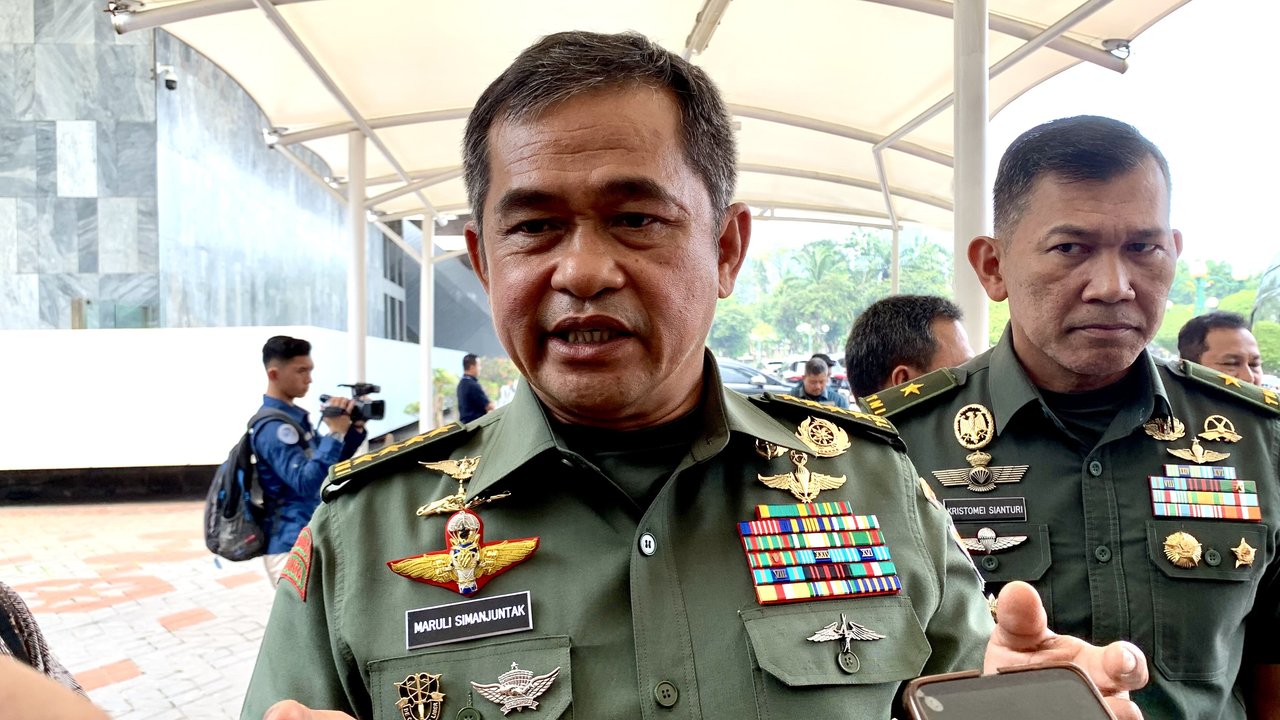 KSAD Jenderal TNI Maruli Simanjuntak menegaskan, pihaknya siap mengirimkan pasukan perdamaian ke Gaza, Palestina. (Liputan6.com/Delvira Hutabarat)