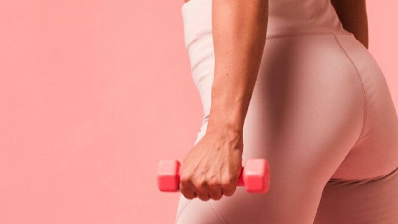 Sculpt Your Booty: Strategi Latihan Beban di Rumah untuk Memperbesar Pantat