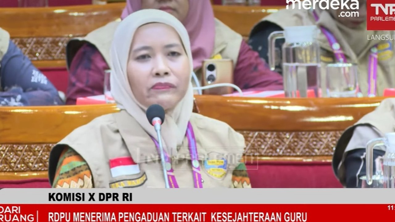 Ketua Umum Ikatan Guru Sertifikasi Swasta PLPG Indonesia Eka Wahyuni