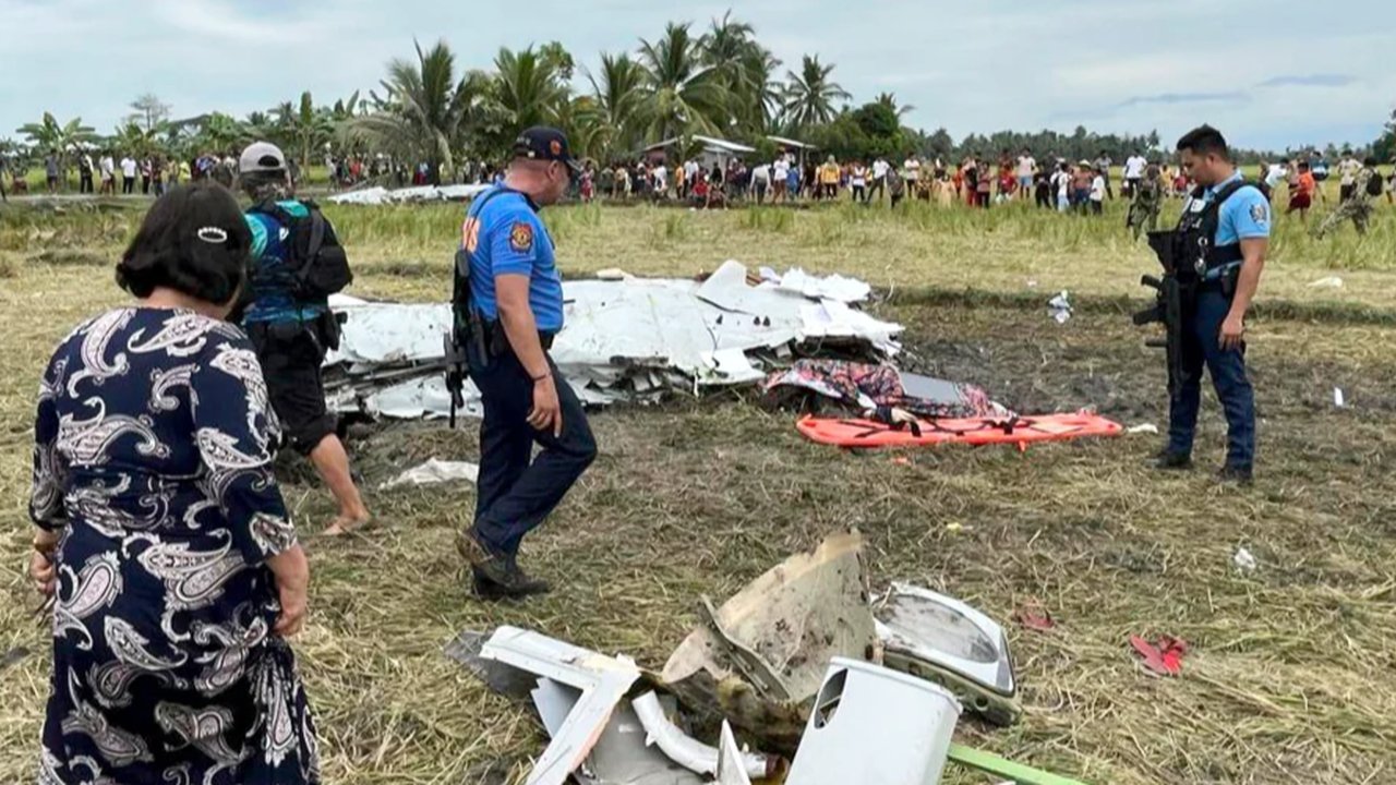 pesawat militer AS jatuh di filipina
