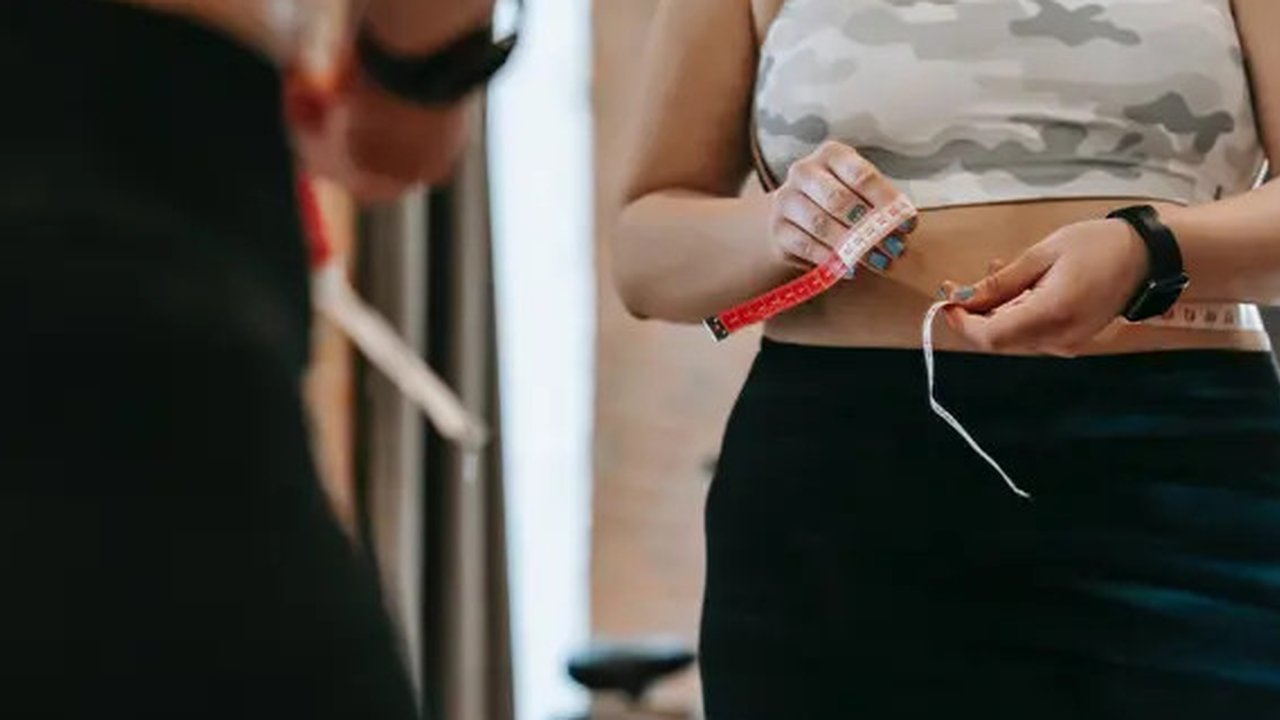 Ilustrasi obesitas, syarat operasi bariatrik. Photo by Andres Ayrton/Pexels