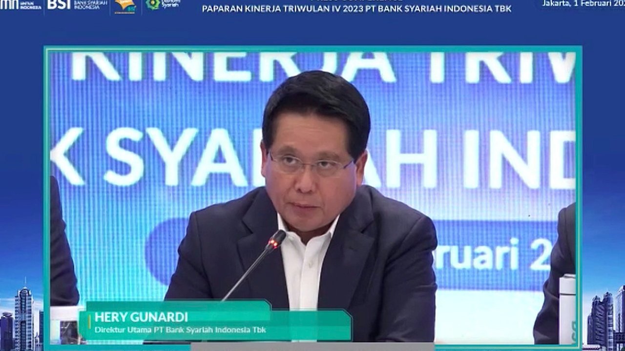 Direktur Utama BSI Hery Gunardi saat memaparkan kinerja PT Bank Syariah Indonesia Tbk (BRIS)